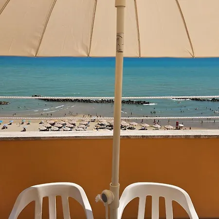 La Terrazza Sul Mare アパート