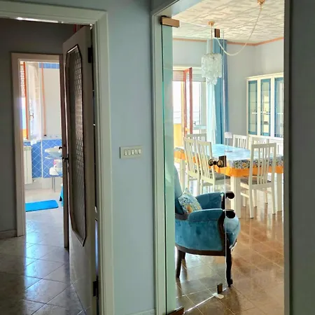 Apartament La Terrazza Sul Mare *